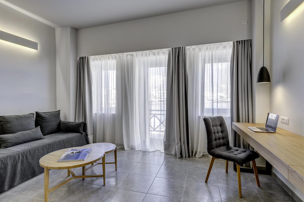 Naves Suites エルムポリ エクステリア 写真